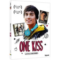 ONE KISS [DVD]